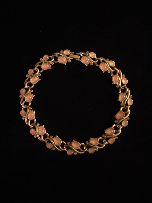 1972 Pink Petal Garland Necklace